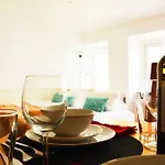 In Lisbon Apartments